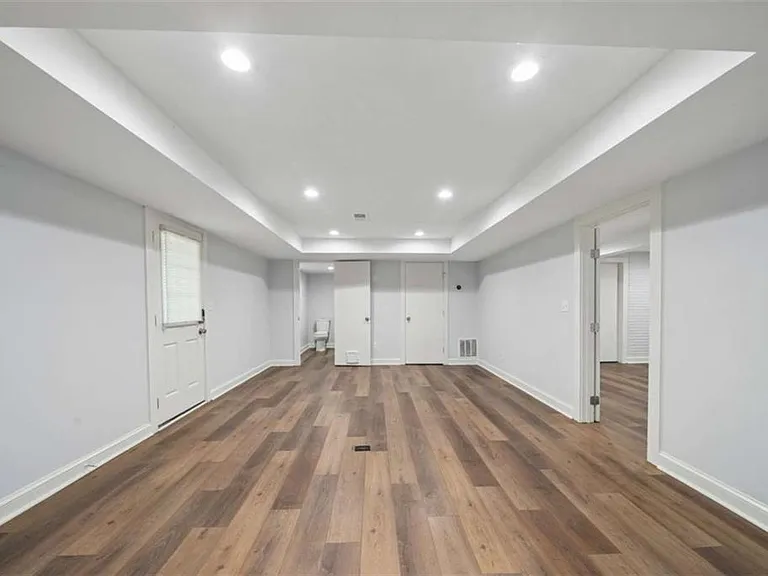 5132 Willow Point Pkwy — Photo 32