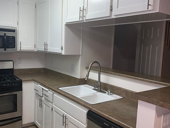 2nd image of 3655 Motor Ave APT 11