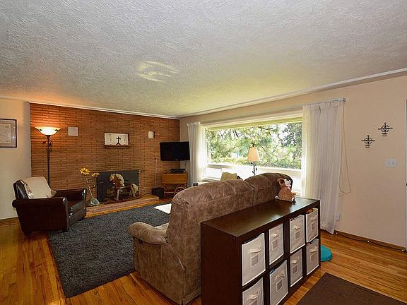 2nd image of 4508 N Driscoll Blvd