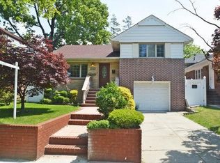 7949 212th St, Hollis Hills, NY 11364