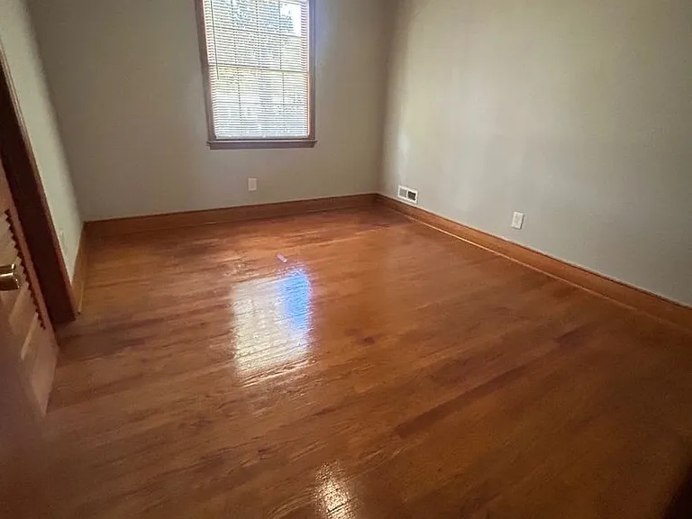 2221 Hooklawn Dr — Photo 15