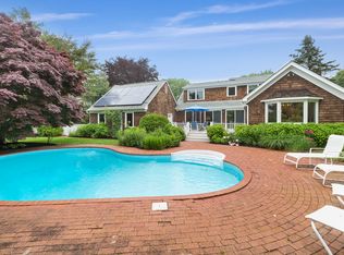 365 Cobb Rd, Water Mill, NY 11976