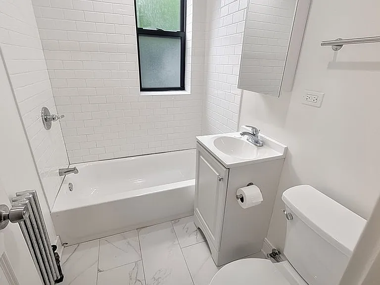 4325 N. Dayton St — Photo 26