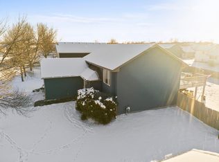 1303 Roosevelt St S, Cambridge, MN 55008