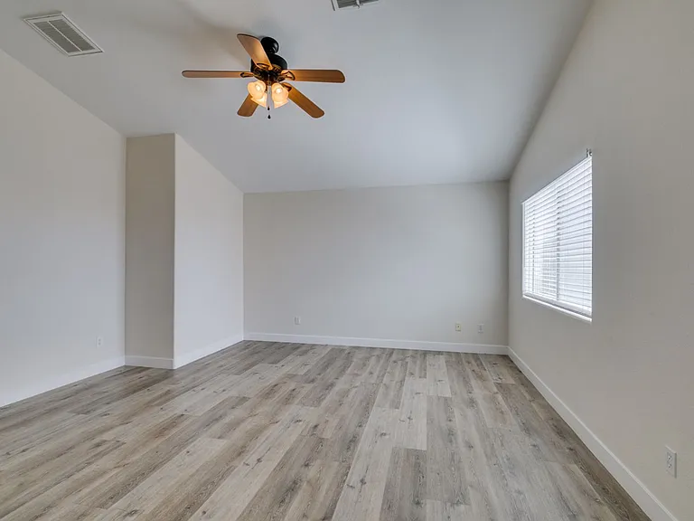 7804 Amulet St — Photo 28