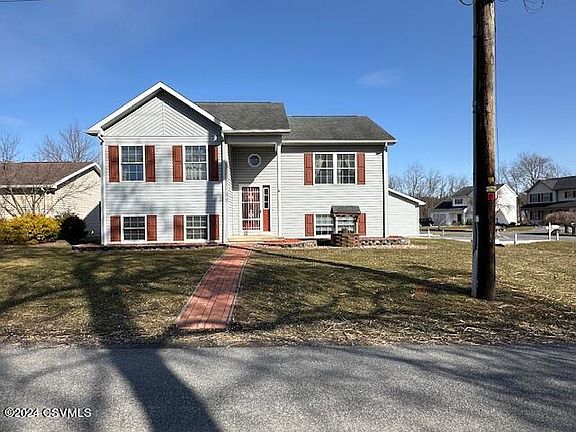 2nd image of 15 Remley Ln