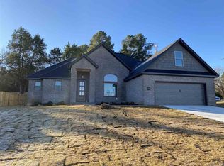 3235 Sugar Crk, Searcy, AR 72143