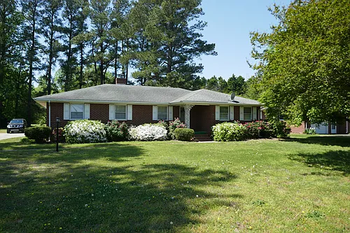 845 Halstead Blvd Photo 1