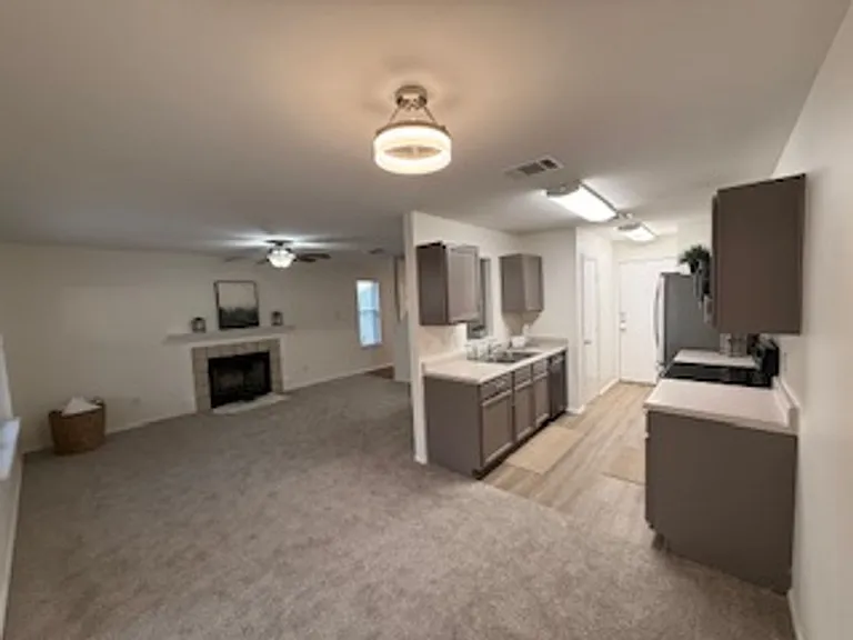 7715 Rustic Park — Photo 4