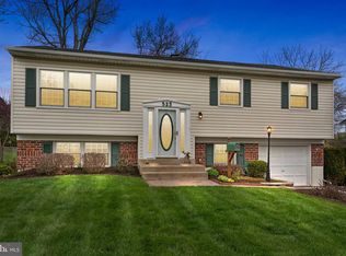 523 Byron Rd, Warminster, PA 18974