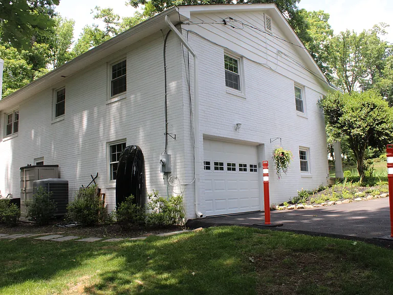 3606 Barkley Dr — Photo 21