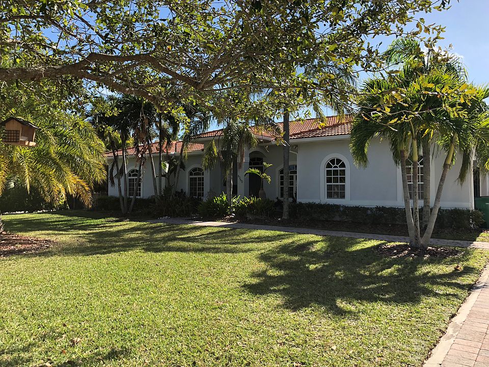 1st image of 8260 SW 183rd St