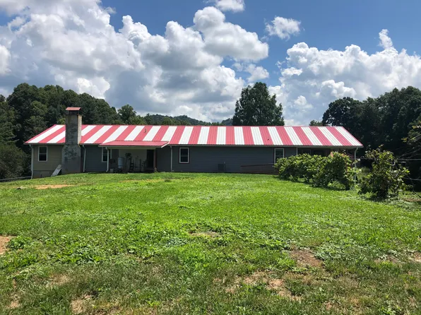 133 Roan St, Roan Mountain, TN 37687