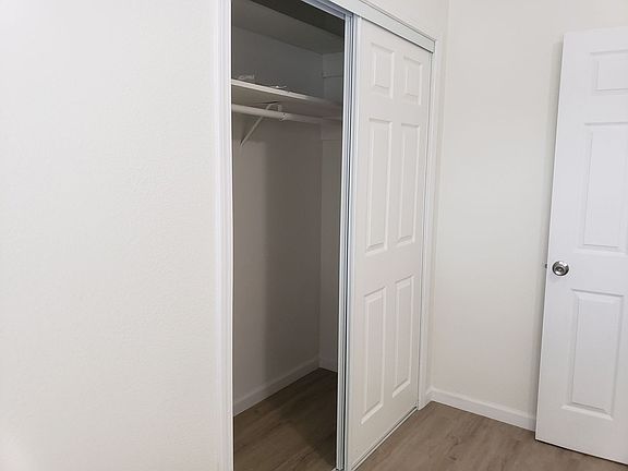5th image of 7820 Brentwood Dr APT 4