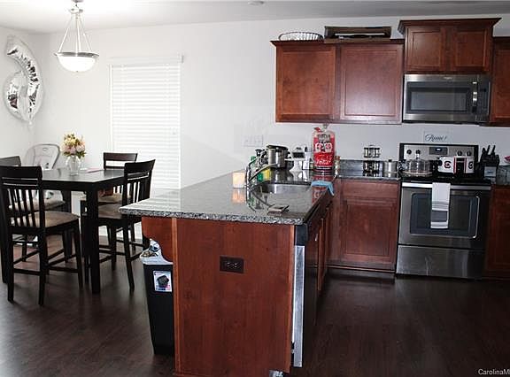4th image of 5238 Crystal Lakes Dr