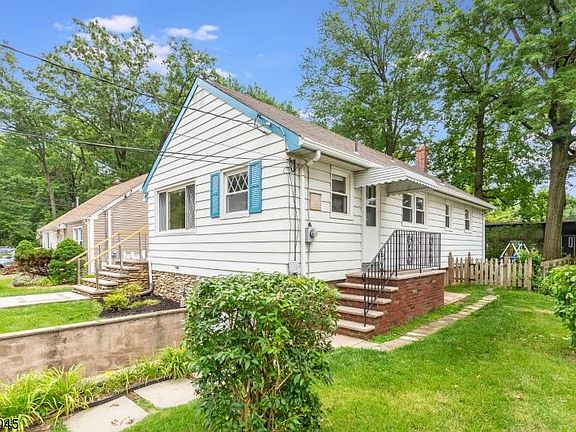 2nd image of 266 Linden Pl