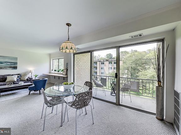 5th image of 5107 Crossfield Ct APT 12