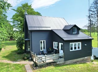 129 Mountain St, Leeds And The Thousand Islands, ON K0E1R0