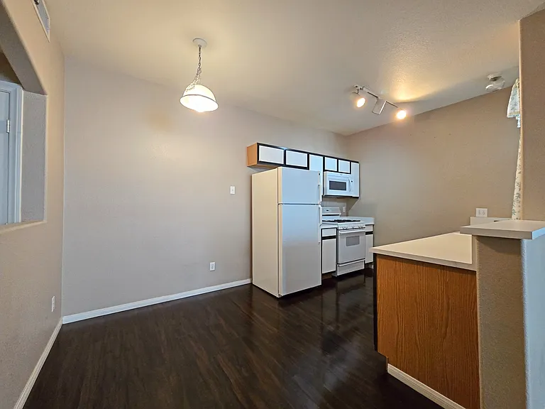 4960 Harrison Dr #112 — Photo 10