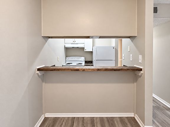 4th image of 4203 Patton Rd SW #6