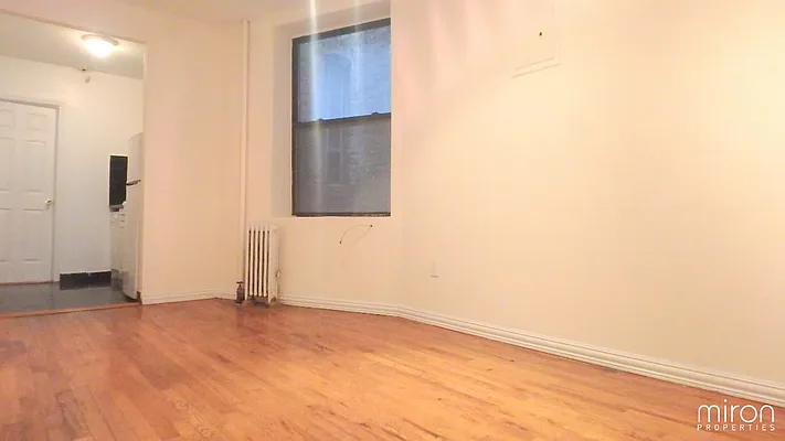 Rented by Miron Properties | media 23