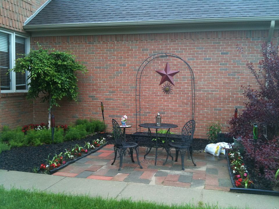 1st image of 47141 W Wayford Dr