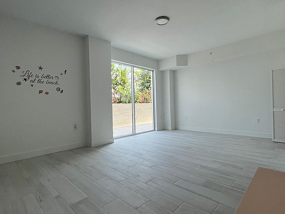 4th image of 529 E Dania Beach Blvd #1