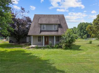 646 Woodside Oldframe Rd, Smithfield, PA 15478