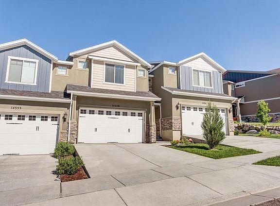 2nd image of 14559 S Edgemere Dr