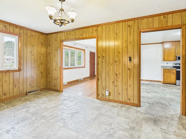 11625 Reedy Branch Rd — Photo 16