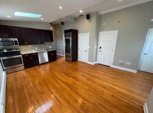 24 Ellington Rd #1, Somerville, MA 02144