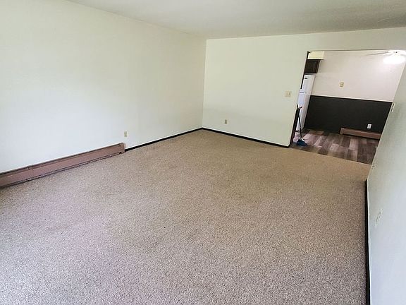 2nd image of 10500 W Fond Du Lac Ave APT 12