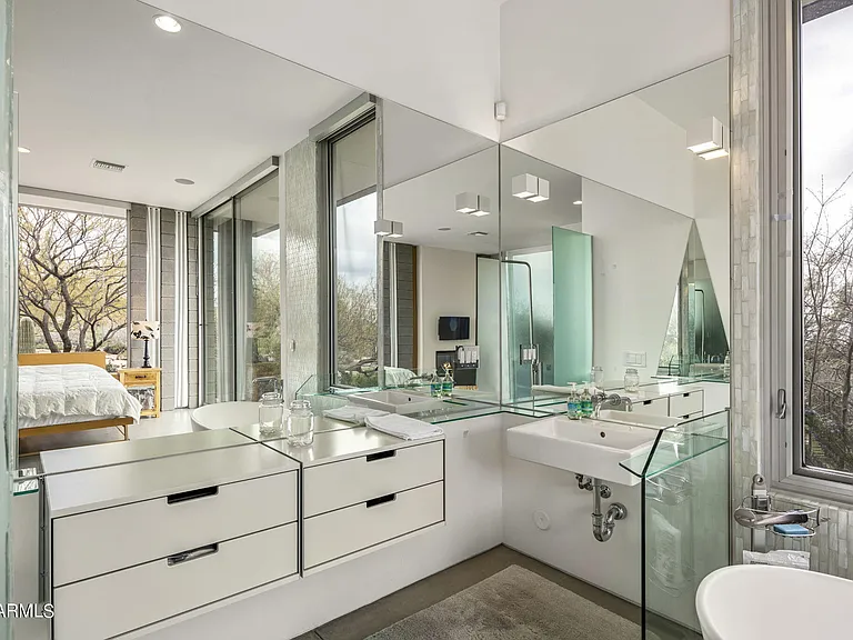 11426 E Kendra Ln — Photo 33