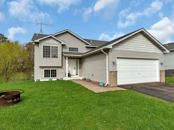 723 Horseshoe Ln, Braham, MN 55006