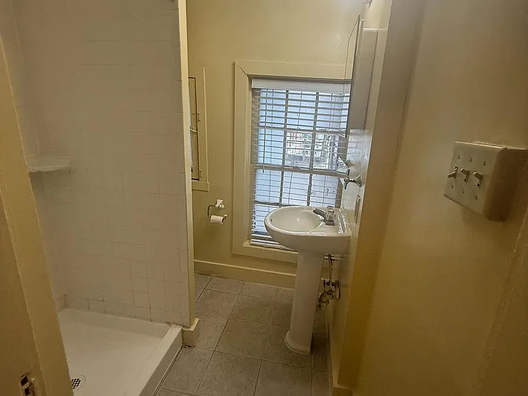 221 S Market St #2 — Photo 13