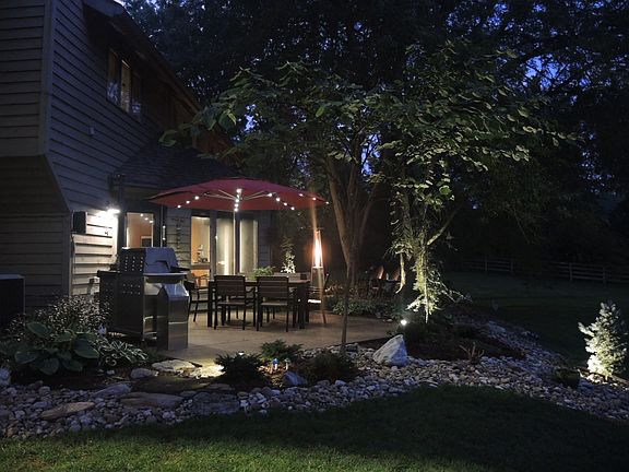 2nd image of 105 Honey Locust Ln