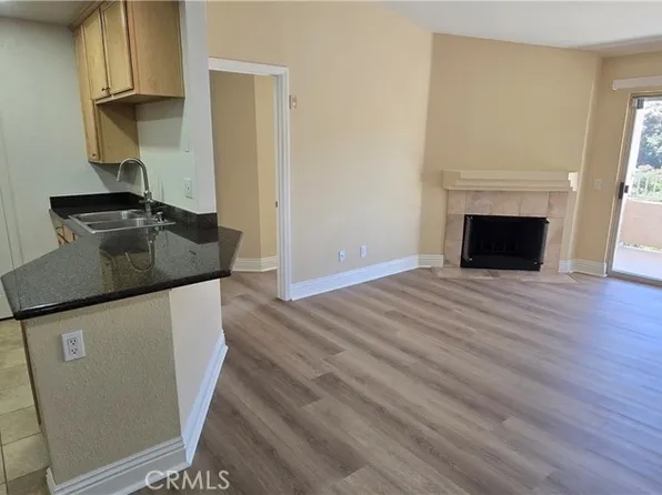 2380 Del Mar Way Unit 308, Corona, CA 92882