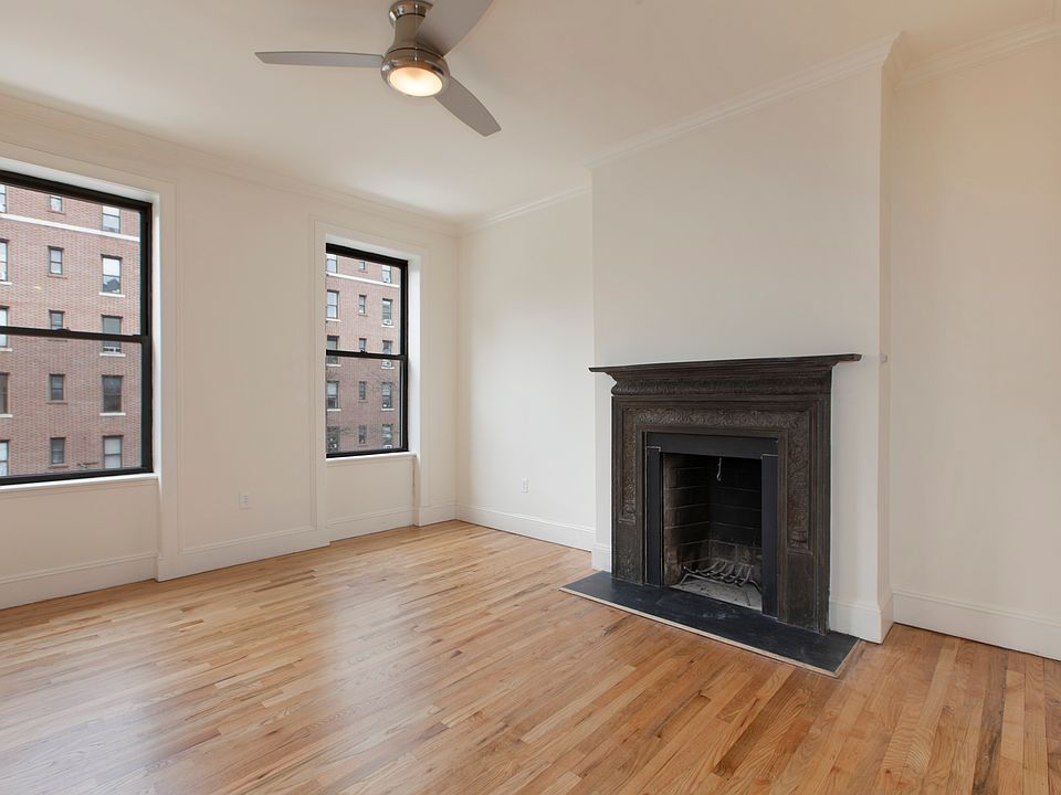 2nd image of 279 W 22nd St APT 4