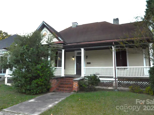 152 Saluda St, Chester, SC 29706