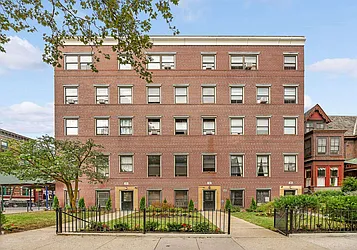 Clinton Ave at 288 Clinton Avenue in Clinton Hill