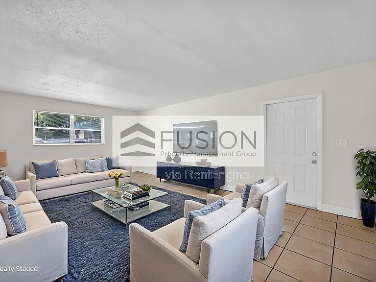 861 SW 74th Ter #102D — Photo 6