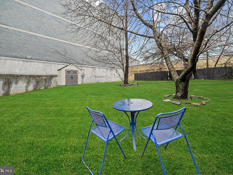 9 Bristow Pl — Photo 9