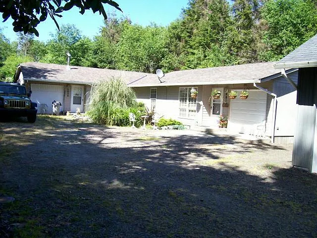 4810 Crab Ave W photo 1