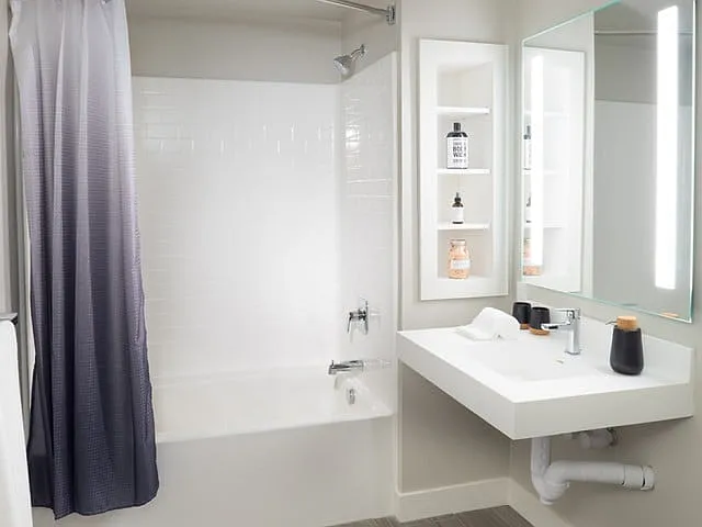 Bathroom with built in shelving