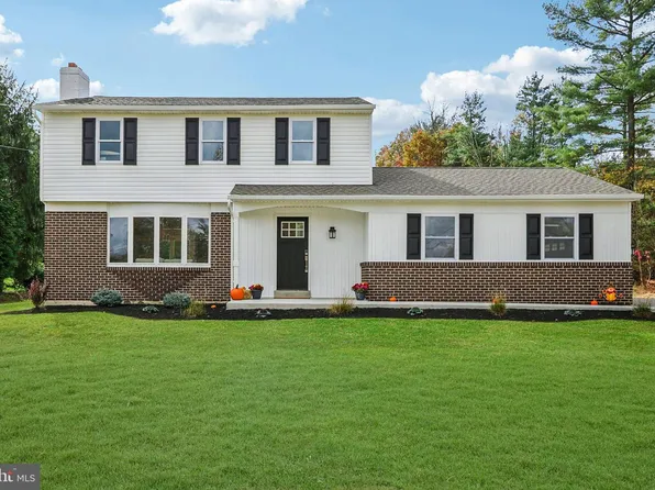 622 Welcome House Rd, Perkasie, PA 18944