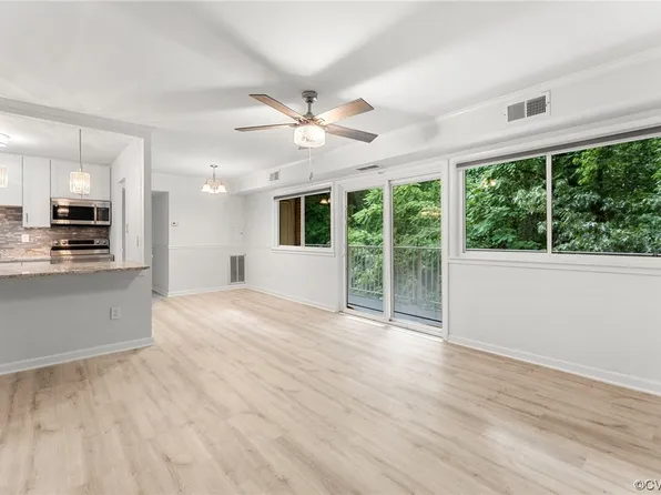 5618 Crenshaw Rd APT 822, Richmond, VA 23227