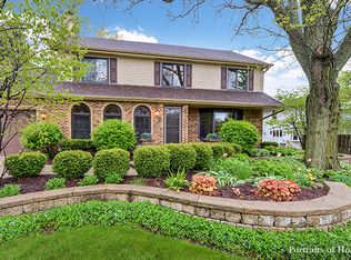 1132 Huntleigh Dr, Naperville, IL
