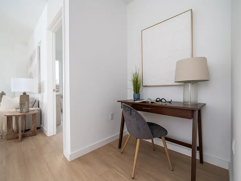 1008 South Ave #208 — Photo 11