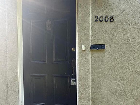 3rd image of 2008 Meridian Ave