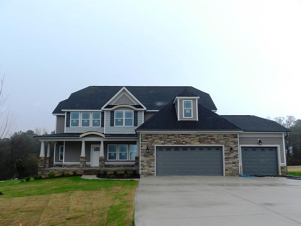 1st image of 140 Chinquapin Ct